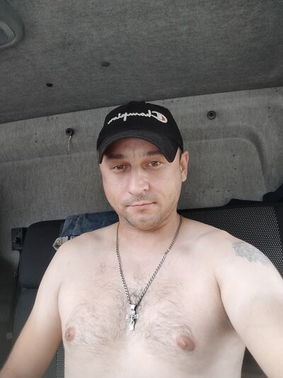  ,   Oleg, 35 ,   ,   , c , 