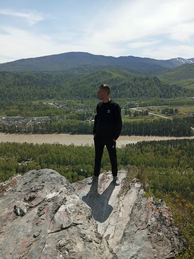 ,   Anton, 40 ,   ,   , c 