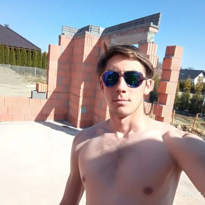  ,   Denis, 25 ,   c 