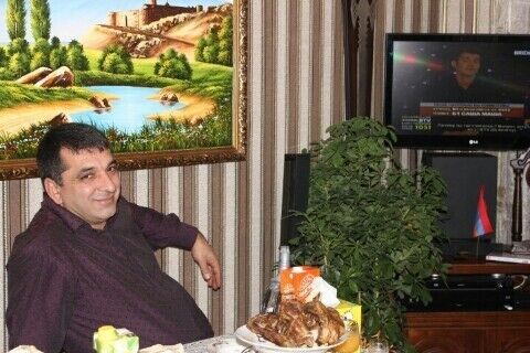  ,   Garik, 45 ,   ,   , c 