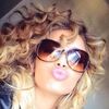  ,  Veronika, 39