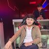  ,  Oybek, 19
