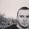  ,  Petro, 28