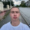  ,  Kim, 25