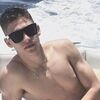  ,  Hero Fiennes, 27