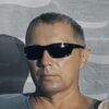  ,  Aleks, 48