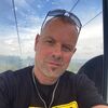  ,  Alex, 35