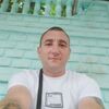  ,  Viktor, 31