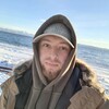  ,  Rustam, 27