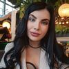  ,  Oksana, 27