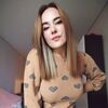  ,  Yana, 28